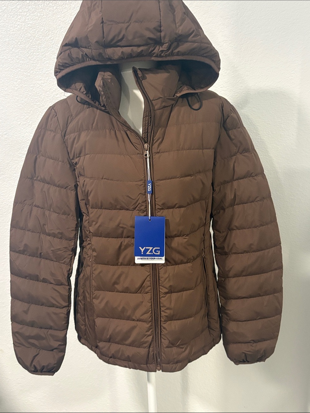 Women's Hooded Puffer Jacket in Brown